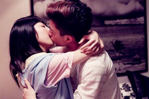 日嫂嫂2017狠狠干，小叔与嫂子竟然玩乱伦泄欲？