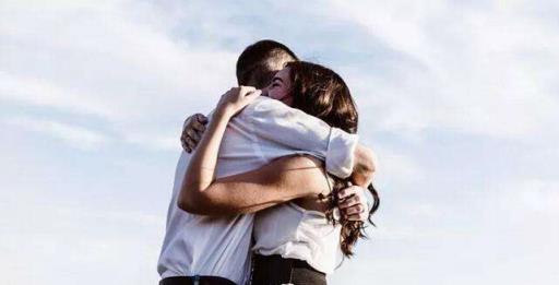 嗯啊好紧啊插到花老师，嫂子睡了儿子又睡爹！