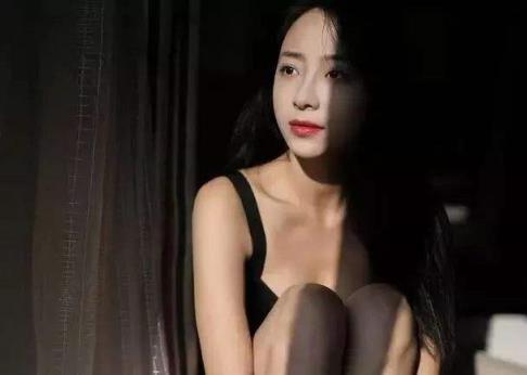 嗯啊好紧啊插到花老师,嫂子睡了儿子又睡爹!