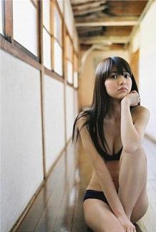 干爹用力吸奶好涨，我大气都不敢喘！