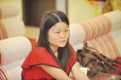 女子整形上班被拒，开眼角整形居然没打开