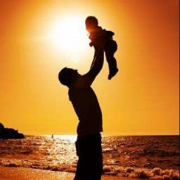 天亮了背后的故事，韩红收养潘子灏的经历！