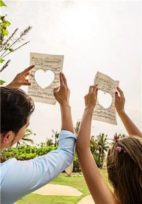 亲爱的那不是爱情，爱情是一把杀人的刀！