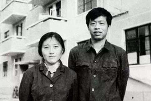 爱你就像爱生命，你就是我的生命！