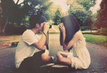 我只是忘了忘记你，逃不过的彼岸芳华！