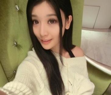 和美女姐姐疯狂的日子,兽血沸腾的夜!