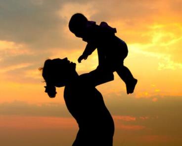 我的母亲，我该管她还是不该管？