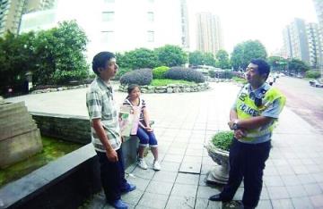 爸爸和女儿,女儿给爸爸寄a片!