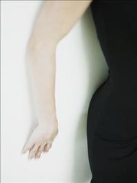 不惑女人的扭曲生活，女儿因此患上精神病！