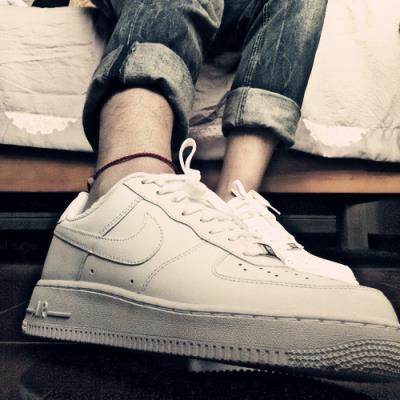 白袜子帅哥，我和白袜子帅哥的奇遇！