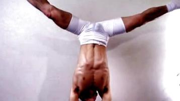 白袜子帅哥，我和白袜子帅哥的奇遇！