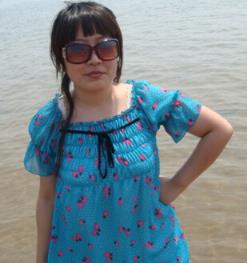 操干妈，老公和他的干妈睡到了一张床上！