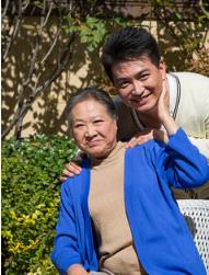 操干妈，老公和他的干妈睡到了一张床上！