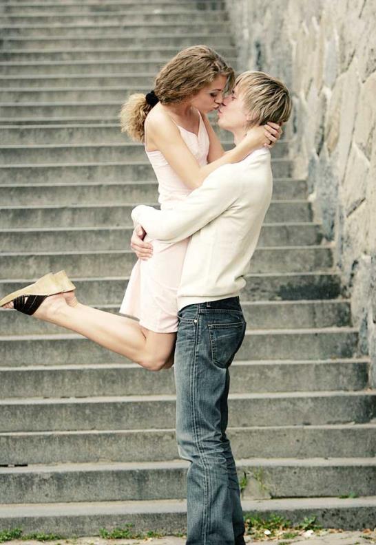 错过了爱情错过了你 爱情或许错过了才懂得珍惜