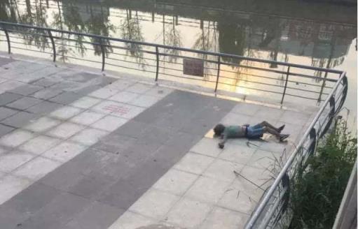 男子假装自杀女友相救溺水身亡，已构成故意杀人罪！