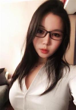 胸被对象吃是什么感觉,能使女性兴奋调动起来!
