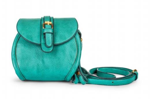 七夕节送什么给女朋友，女生总是缺一个色号的口红！