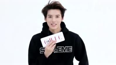 邓超元否认恋情，微博进行辟谣