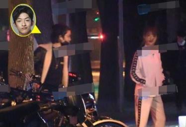 曝屈楚萧约会两女，网友称是神操作