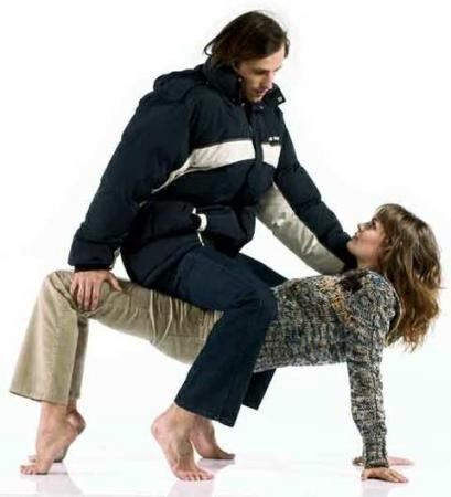 男女夫妻生活姿势全集展示 这些姿势教你如何舒