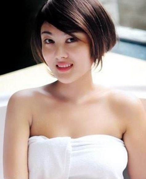 模特傲蕾人体艺术照片曝光 傲蕾格格为艺术献