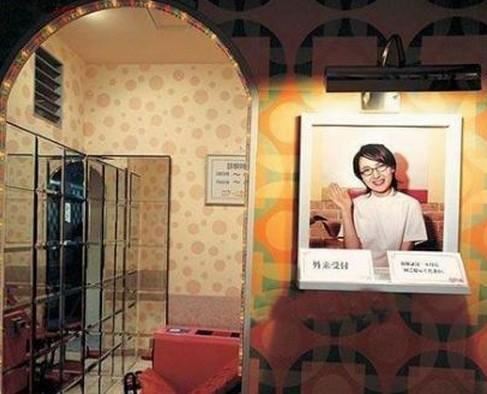 图片揭秘日本SM俱乐部 疯狂情色SM器具一应俱全