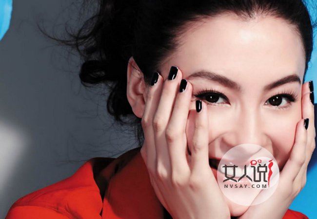 【图】张柏芝的黑木耳全套 欲女全裸雅照流出表情极其淫荡不堪