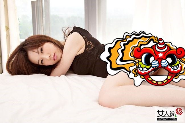 elise彤彤微拍视频 爆乳女神直播戏水网友高呼称血槽已空