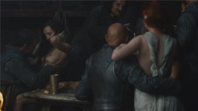 《权力的游戏》第六季所有露点图片截图及视频时间整理