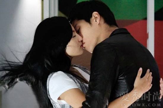 唐禹哲吻戏镜头合集 唐禹哲演过的电视剧大盘点