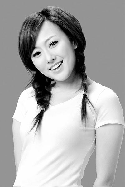 潘长江女儿潘阳个人资料 揭潘阳身高有多高