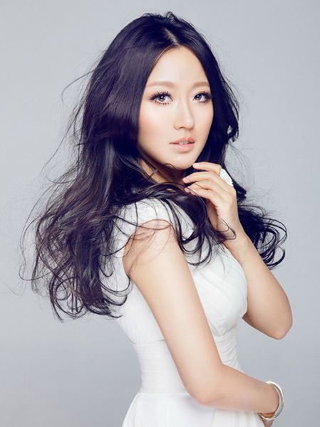 潘长江女儿潘阳个人资料 揭潘阳身高有多高