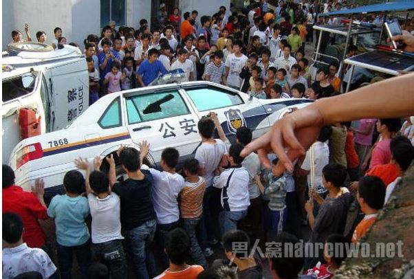 启东事件的过程有什么隐情 上万民众举行示威的背后