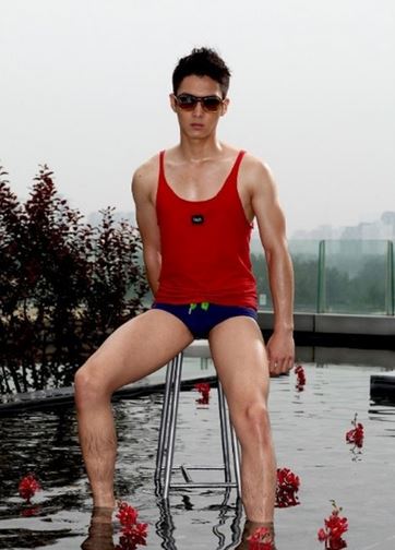 盛一伦gv图解 盛一伦个人资料及图片
