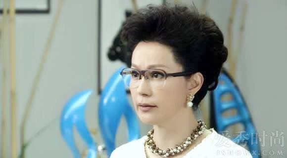 揭秘邬倩倩和邬靖靖的关系 邬倩倩的家庭背景感情被扒