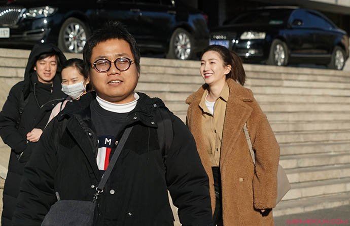 江疏影现身联排 双高女神满脸笑意人气再攀高峰却无人敢娶