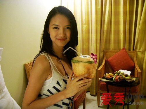 张梓琳素颜照片 张梓琳的生活照片对比图