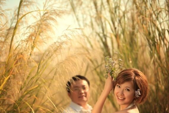 裸模叶贤24美图吧 国模叶贤山顶唯美写真