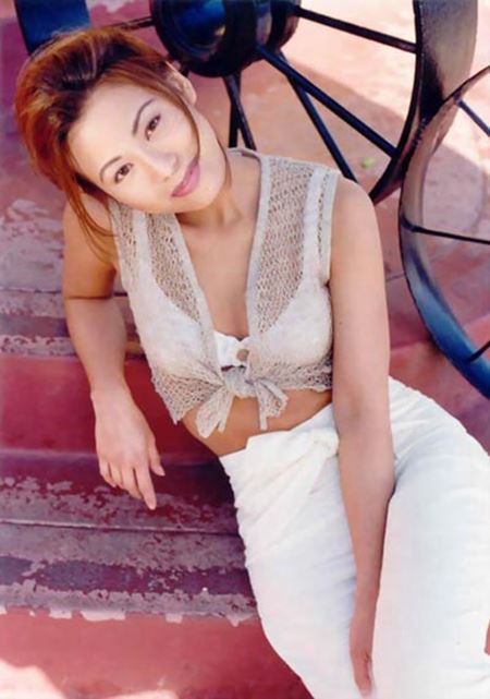 香港三级片捧红无数艳星 盘点三级片女演员