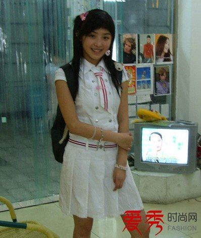 张含韵素颜照 张含韵的生活照片对比图