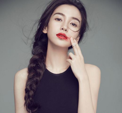 【图】女神杨颖身价排名第几 老婆怀孕黄晓明成“三陪”