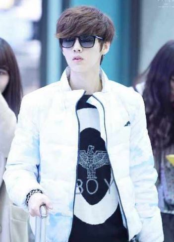 男星鹿晗解约EXO原因大盘点