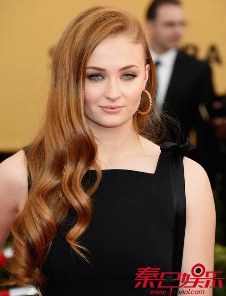 权利的游戏第八季播出时间被她说漏 冰与火之歌5个小秘密