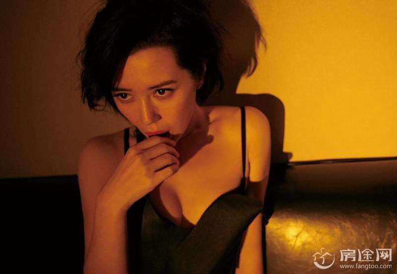 余男人体艺术写真曝光 余男拍影视大片出镜上位