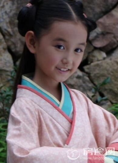 蒋依依骨裂仍拒用替身 蒋依依个人资料背景父母是明星吗