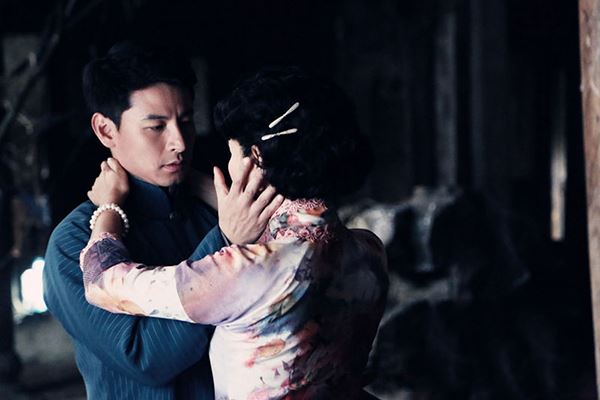 钱泳辰舒畅吻戏桥段 钱泳辰吻戏床戏盘点