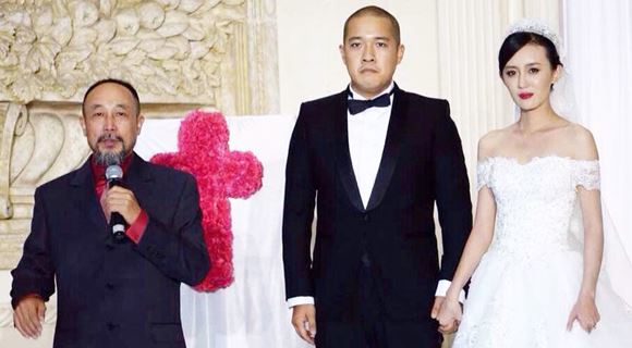 张丰毅老婆霍凡资料照片曝光 揭秘张丰毅为何缺