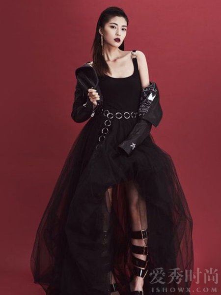 王妍之的胸的图片展示 90后全智贤尽显性感身材