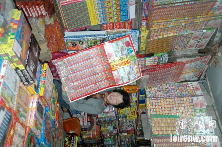 小时候过年才像过年?年味越来越淡的原因是…