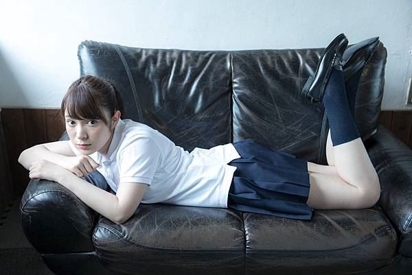 成宫莉香（成宫りか）─中法混血清纯系女艺人